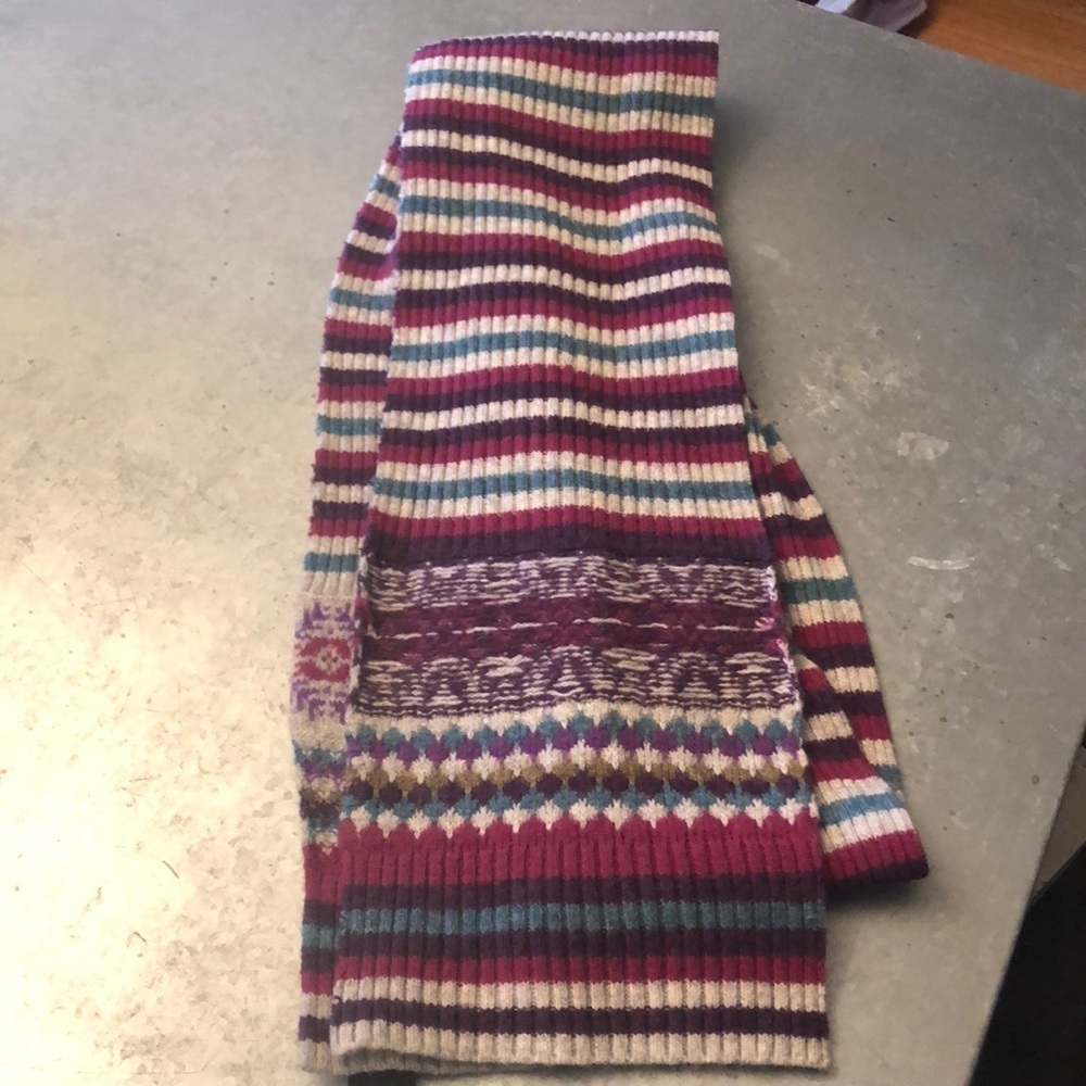 Wool Scarf 🧣